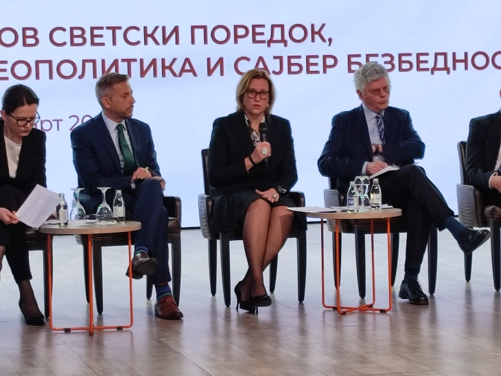 Грковска: Образованието е клучен фактор за справување со сите современи предизвици со коишто се соочува општеството