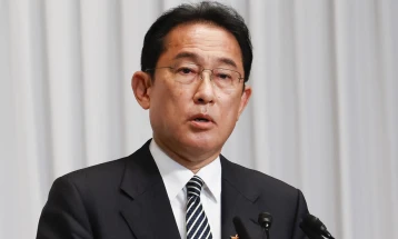 Јапонскиот премиер Кишида пристигна во ненадејна посета на Киев