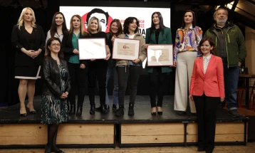 Македонскиот институт за медиуми ги додели наградите „Никола Младенов 2022“