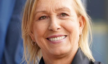 Навратилова го победи ракот