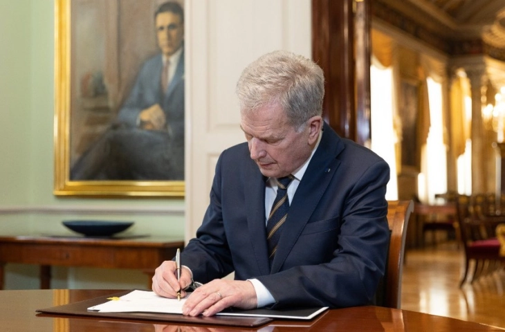 Finnish president signs NATO membership legislation