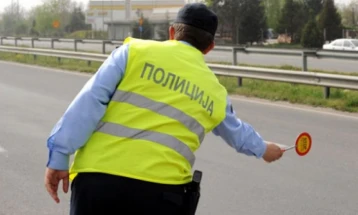 Janë sanksionuar 178 shoferë në Shkup, 49 prej tyre për ngasje të shpejtë