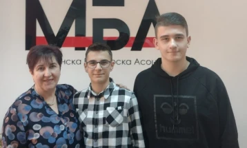 Кирил Китевски и Кристијан Лазароски од Ресен национални победници на Европски квиз на пари 2023