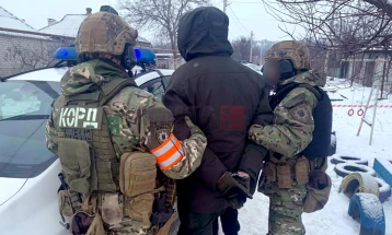Forcat ukrainase ashtu edhe ato ruse kanë kryer ekzekutime arbitrare të robërve të luftës