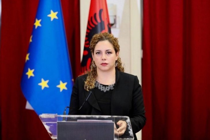Шефицата на албанската дипломатија Отља Џачка во Скопје 