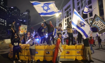 Нетанјаху најверојатно ќе ја запре реформата на правосудството по масовните протести низ Израел