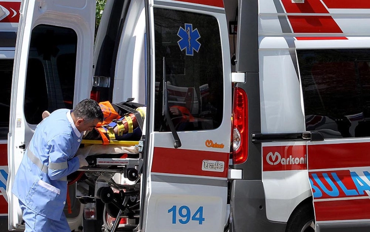 Тројца повредени во сообраќајка на патот Струмица - Радовиш