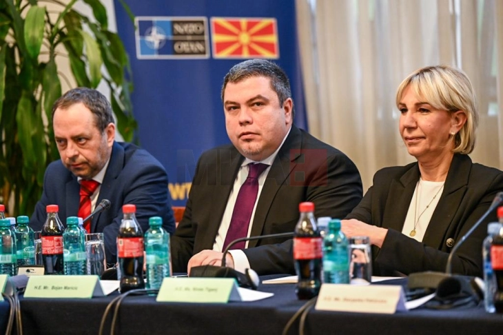 Маричиќ: Македонското општество е дел од НАТО, треба што побрзо да биде дел и од ЕУ
