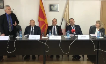 Обраќање на министерот Спасовски на тркалезна маса на Факултетот за безбедност (во живо)