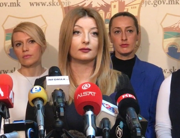 Прес-конференција на градоначалничката на Град Скопје (во живо)