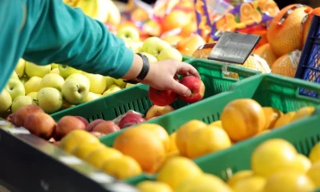 Се очекува одлука кои видови зеленчук и овошје ќе бидат со замрзнати цени