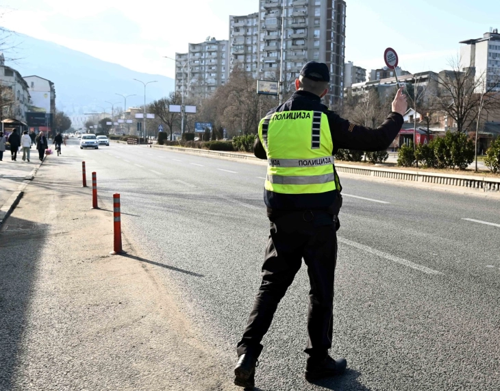 Изречени 152 сообраќајни казни во Скопје, 45 за брзо возење