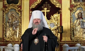 Украинската СБУ упаднала во Киево-печерската лавра,  митрополитот Павел ставен до домашен притвор