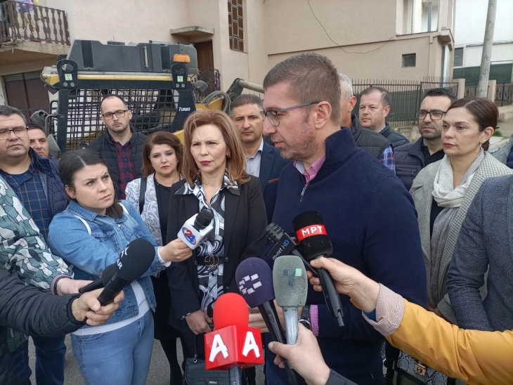 Мицкоски: Има неформална коалиција СДС-ДУИ-Левица, тие гласаа точки за бетонизација и бизниси во Скопје и Карпош