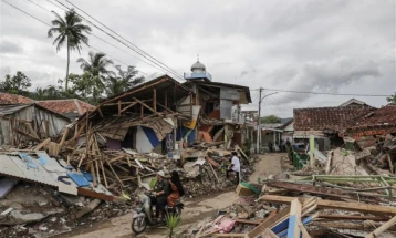 Силен земјотрес го погоди островот Суматра во Индонезија