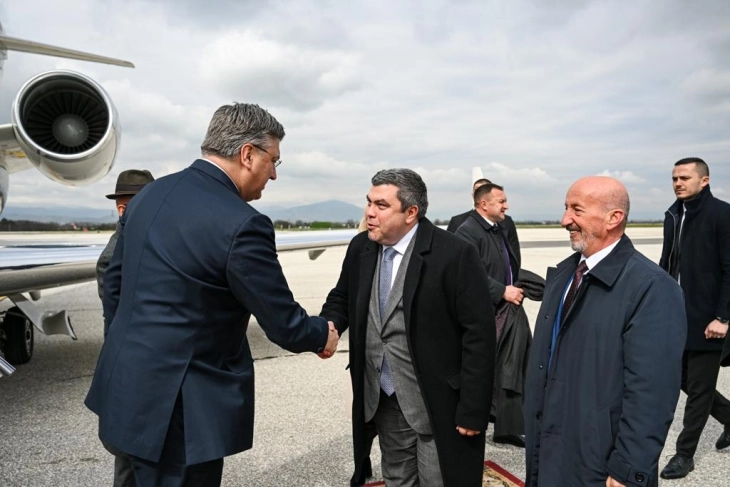 Deputy PM Marichikj welcomes Croatia's PM Plenković at Skopje Airport