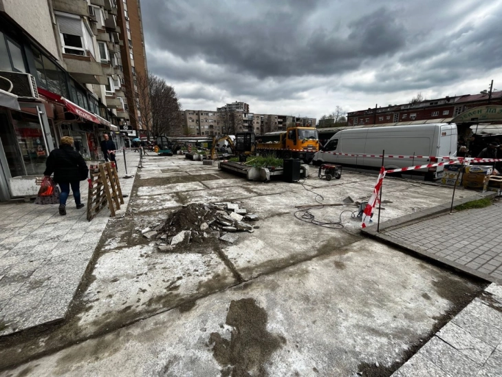 Герасимовски: Започна реконструкција на платото пред Зелениот пазар