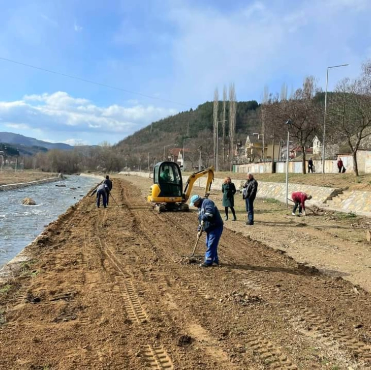 Градоначалникот Димчо Атанасовски најави градежна офанзива во Македонска Каменица