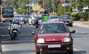Блокиран сообраќајот на улицата „Ѓорче Петров“ за излез и влез во Скопје