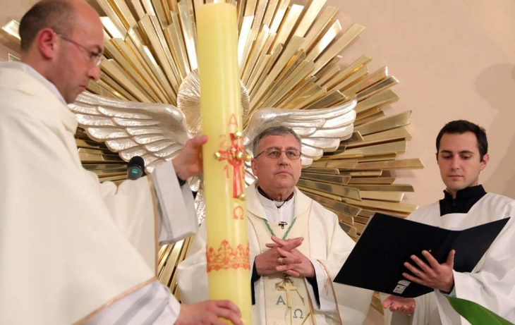 Roman Catholics celebrate Easter