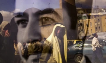 Ликот на Садам исчезна од Багдад, а пред две децении беше насекаде