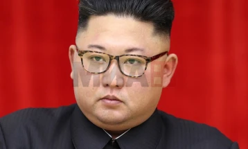 Севернокорејскиот лидер повика на јакнење на военото одвраќање на „попрактичен и поофанзивен“ начин