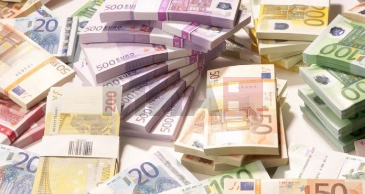 „Данас“: Јавниот долг на Србија од март 2020. расте за 117 евра во секунда