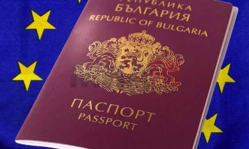 Еуроактив: Бугарија секој ден им издава по еден пасош на Русите