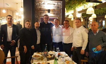 Mickoski shtroi iftar për anëtarët dhe miqtë e besimit islam