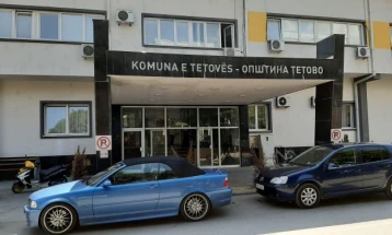 Komuna e Tetovës mohon informacionet e publikuara në media lidhur me atë se gjoja një nëpunës nuk shkon në punë ndërsa merr rrogë