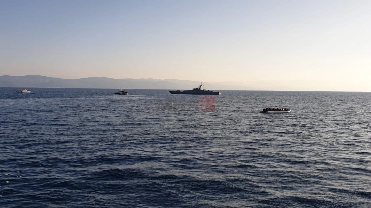 Marina marokene ka shpëtuar 552 emigrantë nga ujërat e Mesdheut dhe Atlantikut