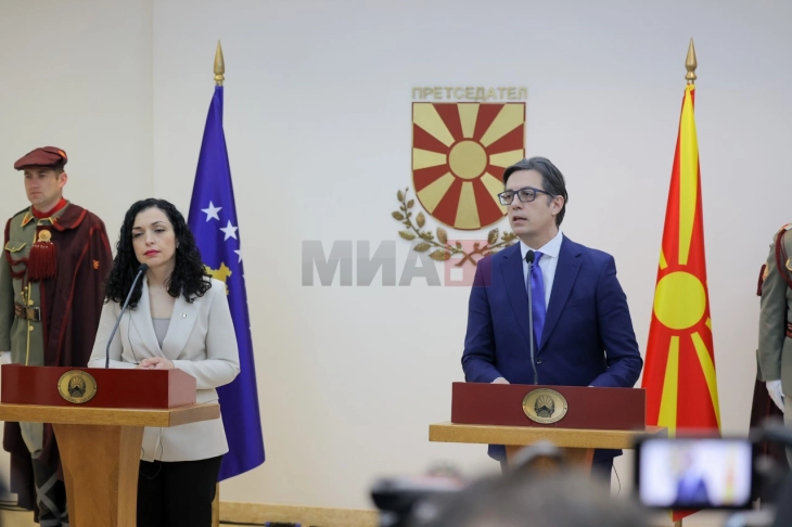 Pendarovski-Osmani: E ardhmja e përbashkët e Maqedonisë së Veriut dhe Kosovës në strukturat euroatlantike është investim në stabilizimin e mëtejshëm të Ballkanit Perëndimor  