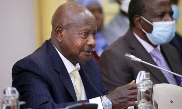 Претседателот на Уганда го врати контроверзниот анти-ЛГБТ закон на повторно разгледување во парламентот