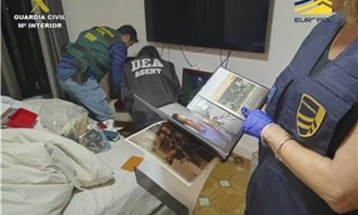 Во акција на Европол уапсени 288 лица за илегална трговија на Дарк веб