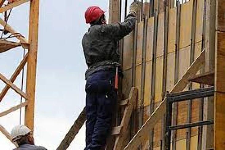 Турски државјанин почина по пад при работа на објект во изградба во Центар