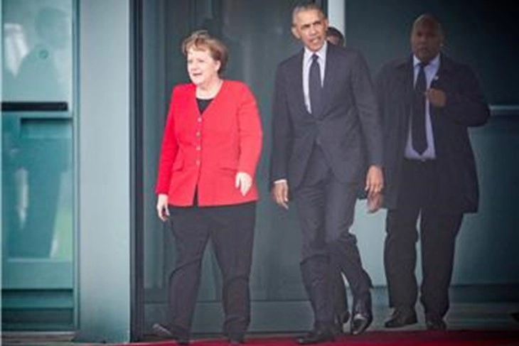 Обама во Берлин се сретна со канцеларот Шолц и поранешната канцерка Меркел, вечерва ќе одржи мотивациски говор пред 17.000 лица