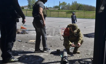 Бројот на жртвите во руските напади во областа Херсон се искачи на 21, 48 луѓе се ранети