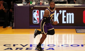 Џејмс се искачи на петтото место по скокови во историјата на НБА плејофот