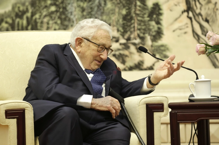 Кисинџер очекува преговорите за Украина да започнат до крајот на годината