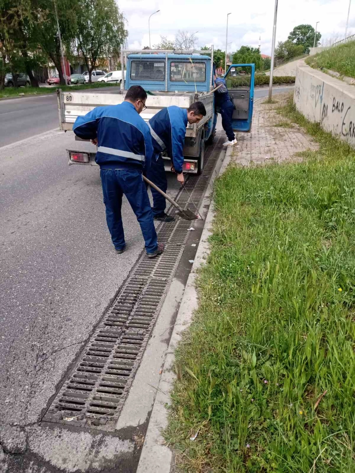 Активности на ЈП „Водовод и канализација“ – Скопје за одржување на атмосферската канализациска мрежа