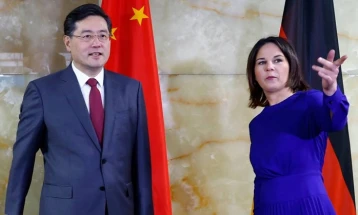 Chinese minister insists on ties with Russia during Berlin visit