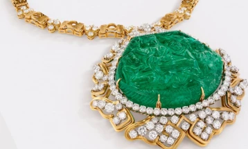Колекција накит со „нацистичко минато“ заработи 155 милиони долари