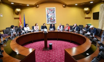 Средба   на Интерпартиската парламентарна група за правата на Ромите и на Комитетот за односи меѓу заедниците