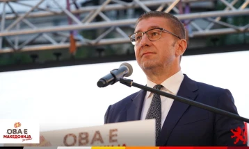 Mickoski kërkon dorëheqjen e Kovaçevskit dhe akuzon për “BDI-zim” të sistemit