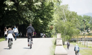 Град Скопје утре ќе објави јавни повици за субвенционирање за набавка на велосипеди и тротинети