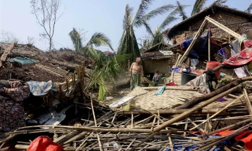 Të paktën 54 të vdekur në ciklonin e fuqishëm në Mianmar
