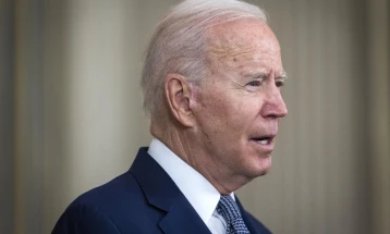Biden agrees Ukrainian pilots can be trained to use F-16 fighter jets