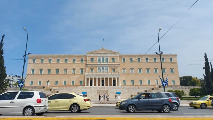 Greek voters heading to the polls for parliamentary elections