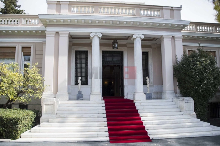 Грција доби службена Влада – амбасадорот Каскарелис на местото на Дендиас 