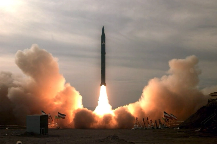 Франција го обвинува Иран дека ја прекршил резолуцијата на Советот за безбедност на ОН поради тестирање балистичка ракета